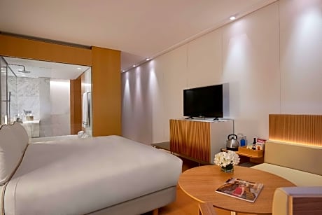 Deluxe Room with Sea View