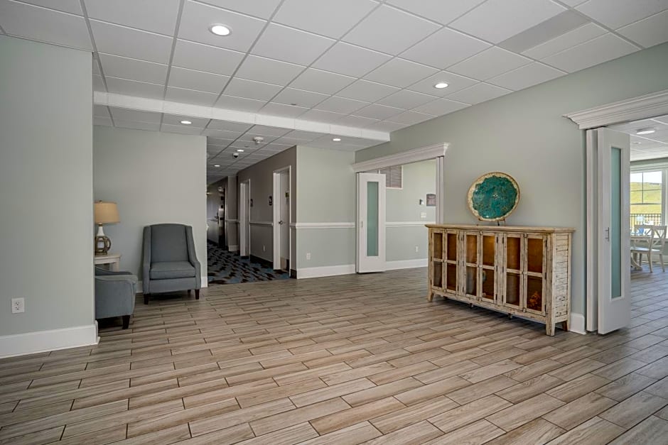 Lighthouse Suites - Best Western Signature Collection