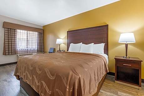 King Room - Non-Smoking