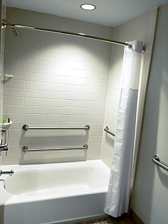 Accessible - Suite King Bed, Mobility Accessible, Bathtub, Sofabed, Non-Smoking, Full Breakfast
