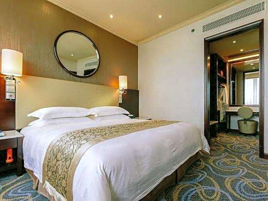Ocean Hotel