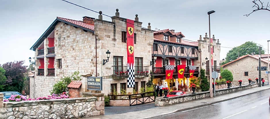 Costa Esmeralda Suites