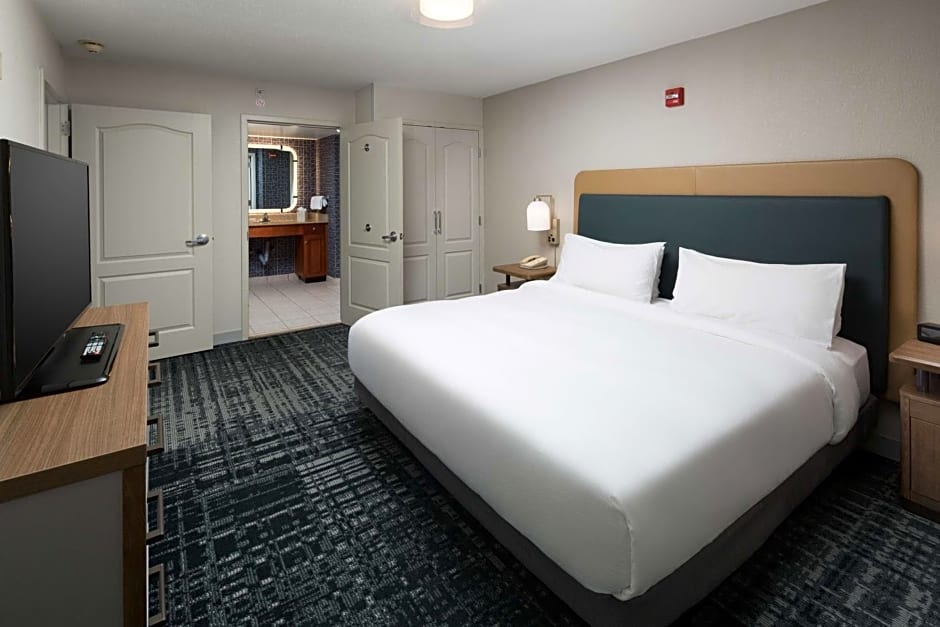 Homewood Suites By Hilton Newburgh-Stewart Airport