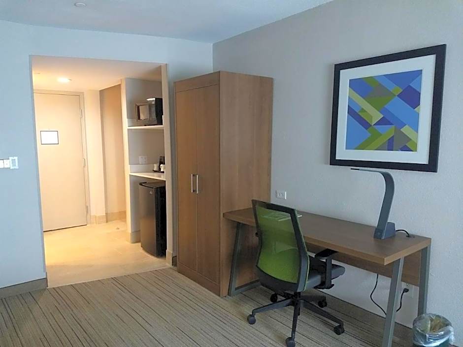 Holiday Inn Express And Suites Indianapolis Northwest By IHG