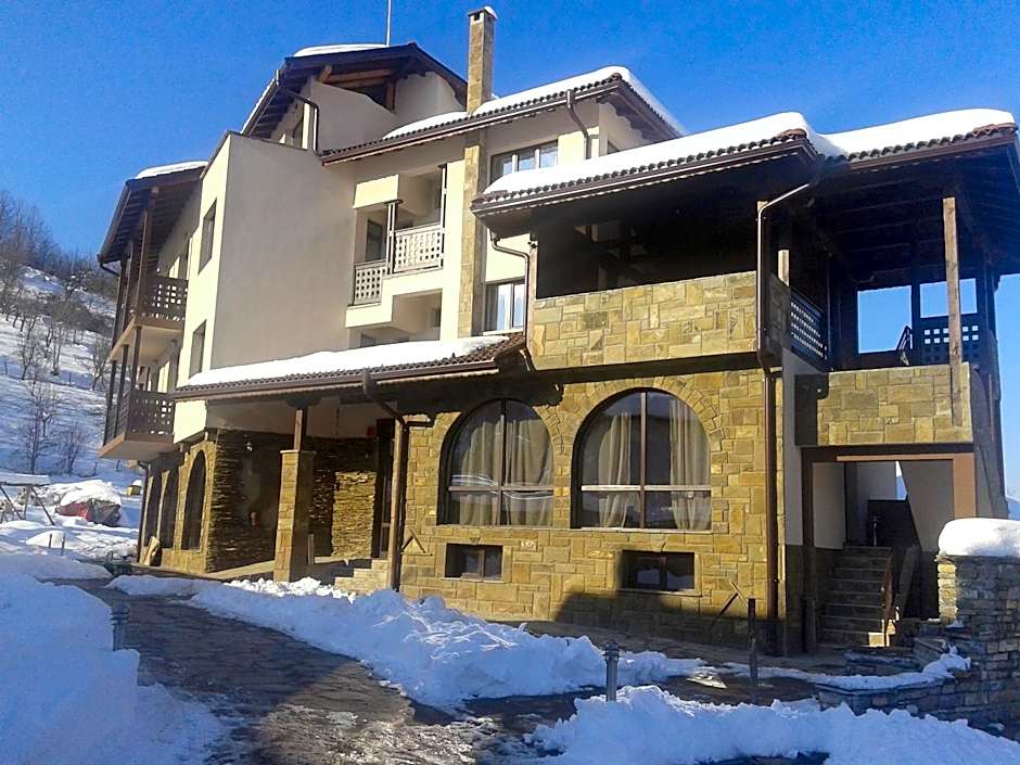 Семеен хотел Балканъ-Априлци