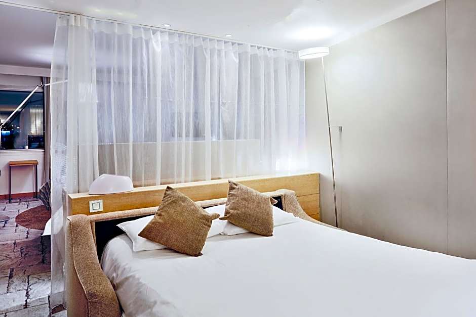 Mercure Vaugirard Paris Porte De Versailles