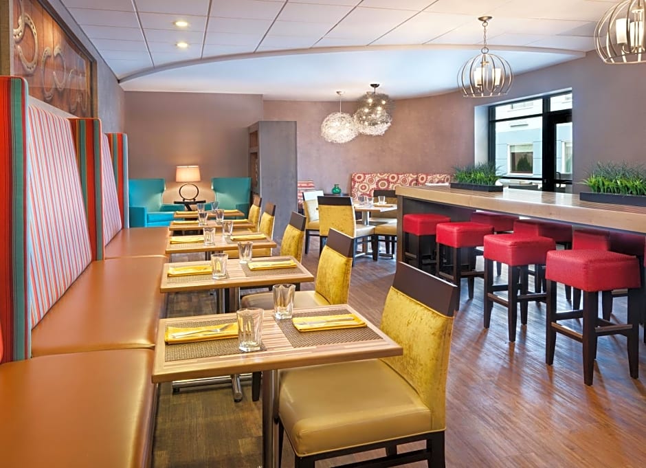Hotel Indigo Cleveland Beachwood By IHG