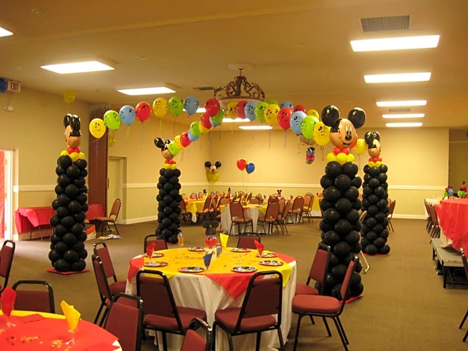 Country Hearth Inn & Suites Marietta