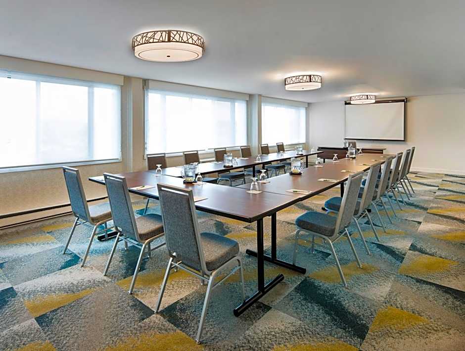 Holiday Inn Montreal Longueuil By IHG