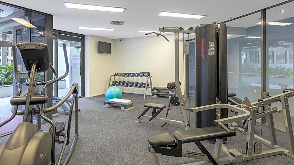 Oaks Brisbane Aurora Suites