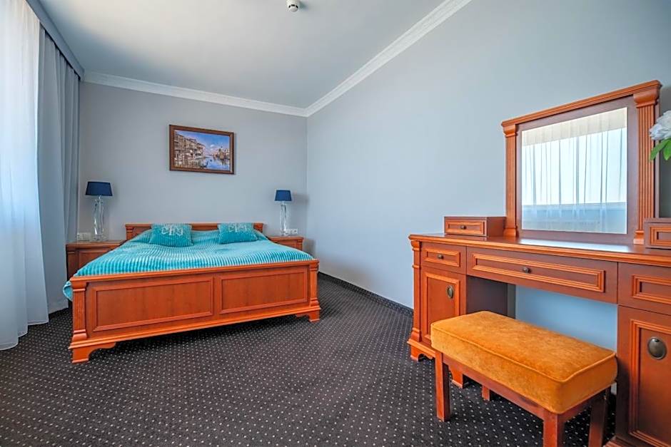 Hotel Wodnik Twój Hotel z widokiem na morze