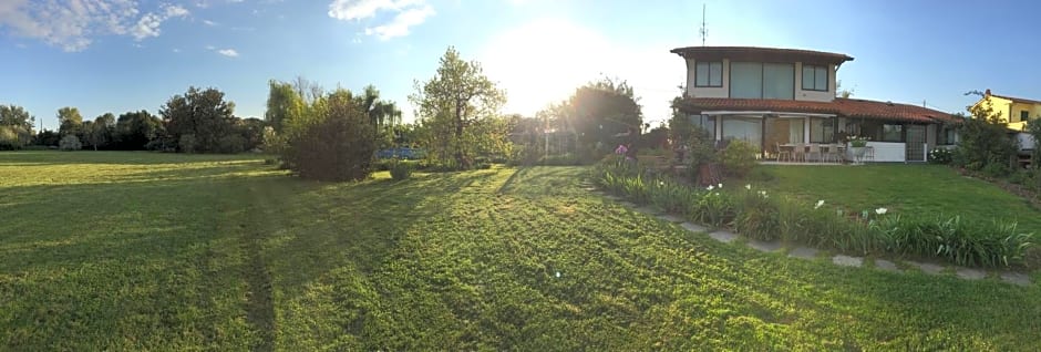 PIETRASANTA - VERSILIA - Villa Arzilla Garden con piscina