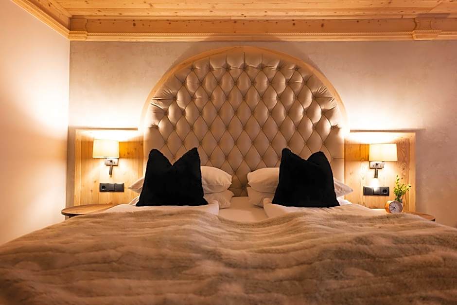 Photo 1 of 1 of Deluxe 1 Double Bed or 2 Beds, Mountain View