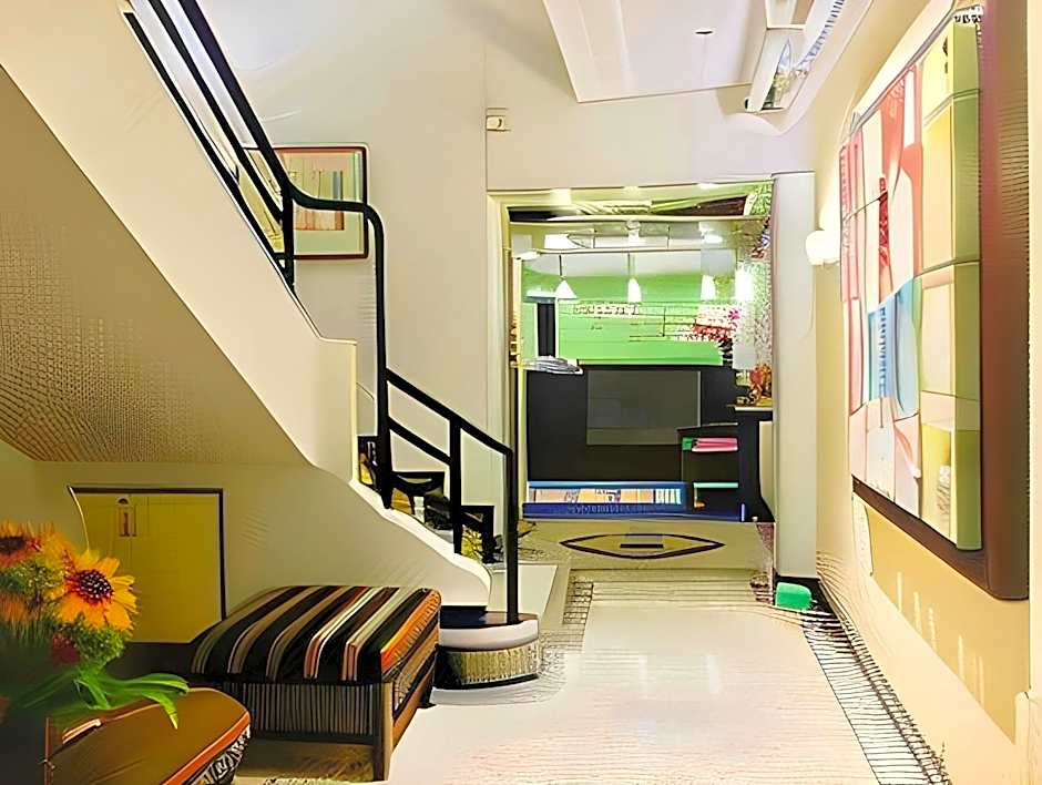 Jupiter Suites