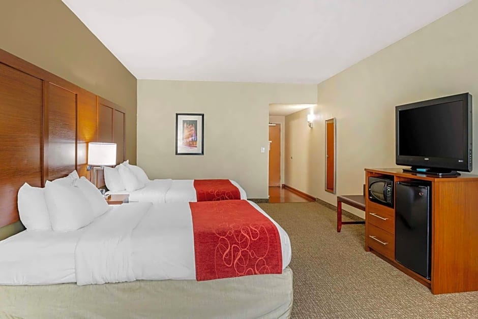 Comfort Suites At Virginia Center Commons