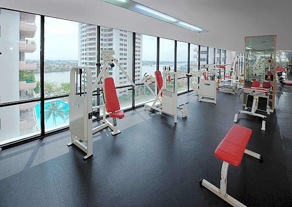 Riverine Place Hotel and Residence