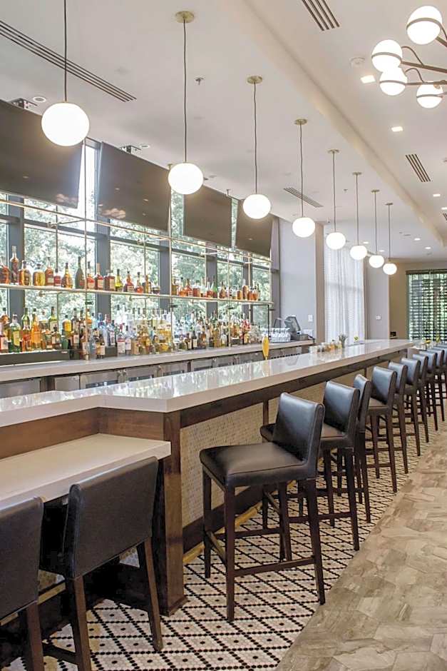 DoubleTree By Hilton Hotel Charlottesville