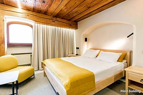 Double Room - without Air Conditioning