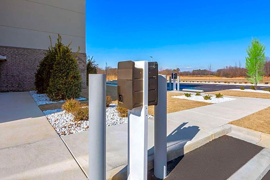 Microtel Inn & Suites by Wyndham Olive Branch