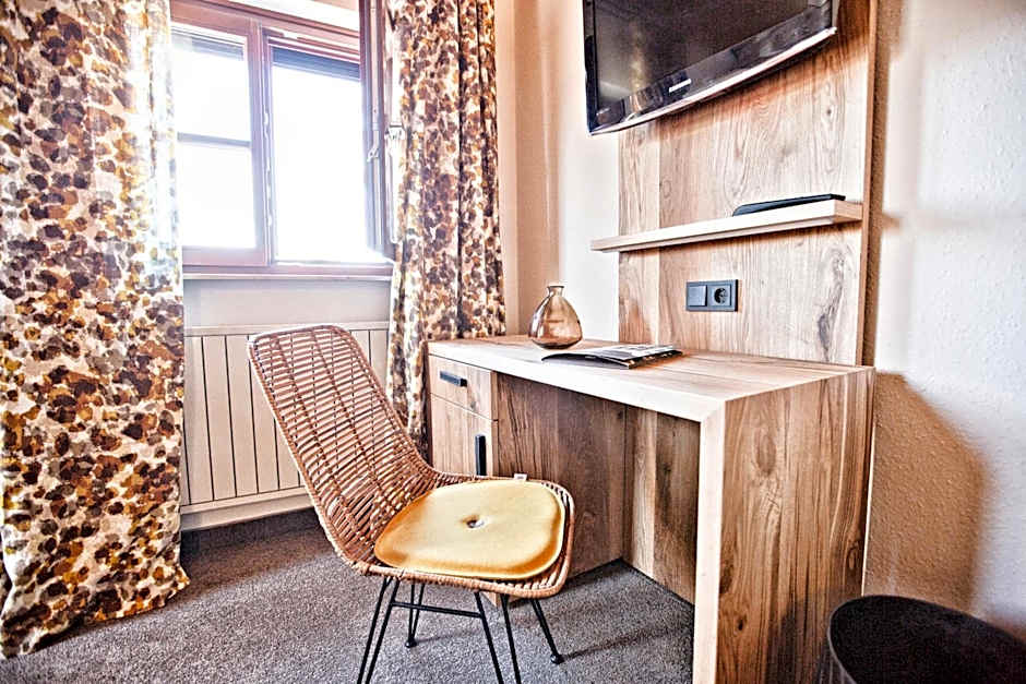 Historisches Gasthaus Hotel Hirschen Horn