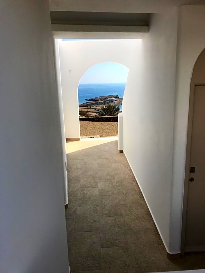 Theasis Luxury Suites