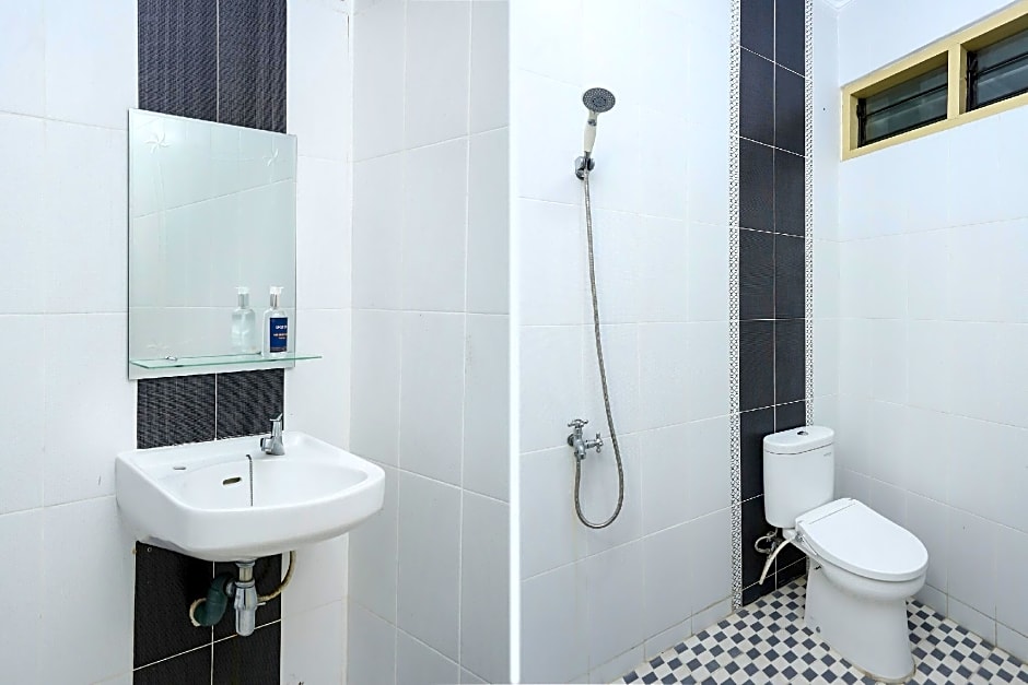 OYO 2268 Tim-tim Homestay Syariah