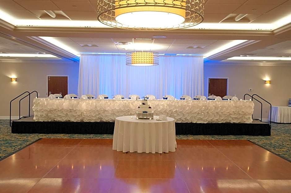 Crowne Plaza Suites Pittsburgh South By IHG