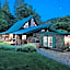 The Davies Family Inn