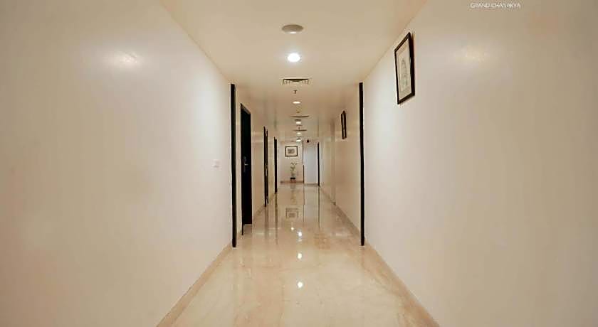 Leisure Inn Grand Chanakya