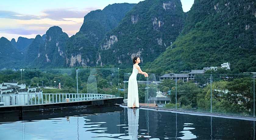 Yangshuo Hidden Dragon Villa