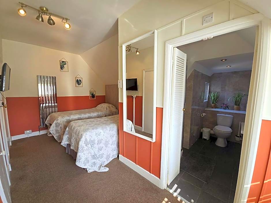 Glendevon House Hotel