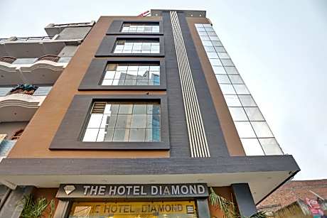 TOWNHOUSE THE HOTEL DIAMOND VASUNDHARA