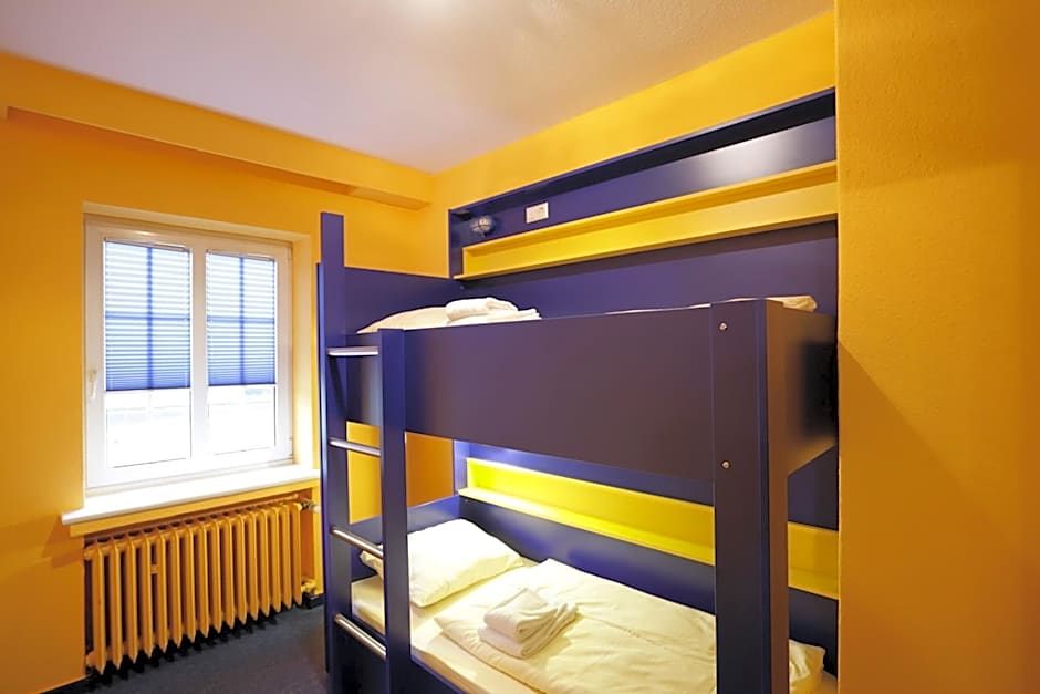 Bed'nBudget Expo-Hostel Rooms