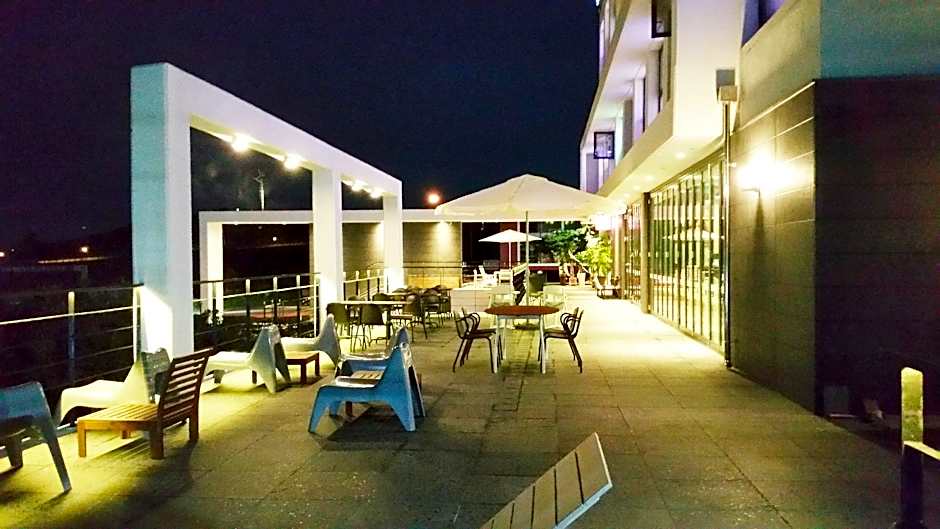 CNB Hotel COZYANDBOUTIQUE