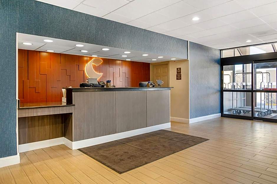 Comfort Inn & Suites Danbury-Bethel