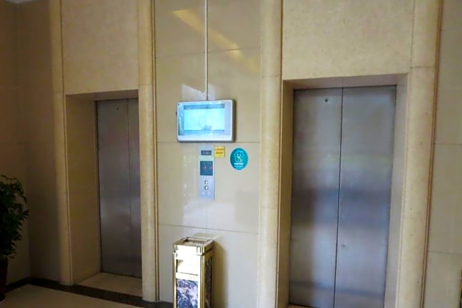 GreenTree Inn JiangSu WuXi BinHu TaiHu Pearl Development Mansion Business Hotel