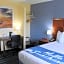 Days Inn & Suites by Wyndham Gunnison