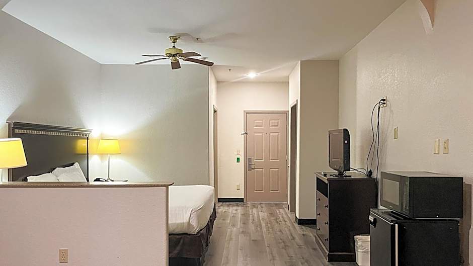 Studio 6 Suites Houston, TX - Spring
