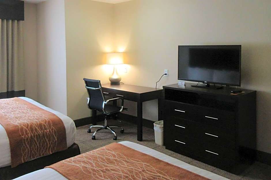 Comfort Inn & Suites