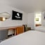 The Hotel Serene Glendale Peoria, Surestay Collection by BW