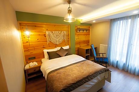 Triple Room with Mountain View