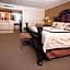 Grand Texan Hotel And Convention Center