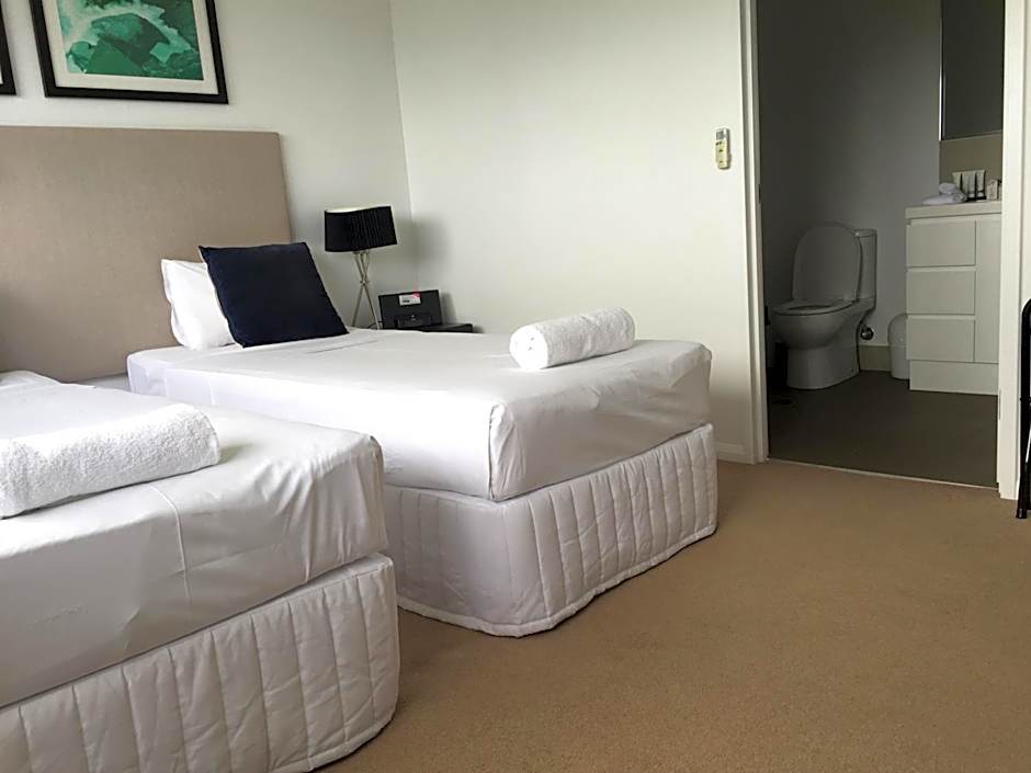 Allure Hotel & Apartments