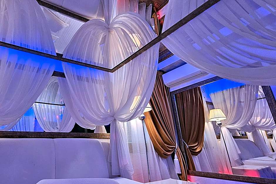 Hotel Boutique Mikaela (Adult Only)