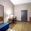 La Quinta Inn & Suites by Wyndham Augusta/Fort Eisenhower