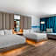 Cambria Hotel Waco University Riverfront