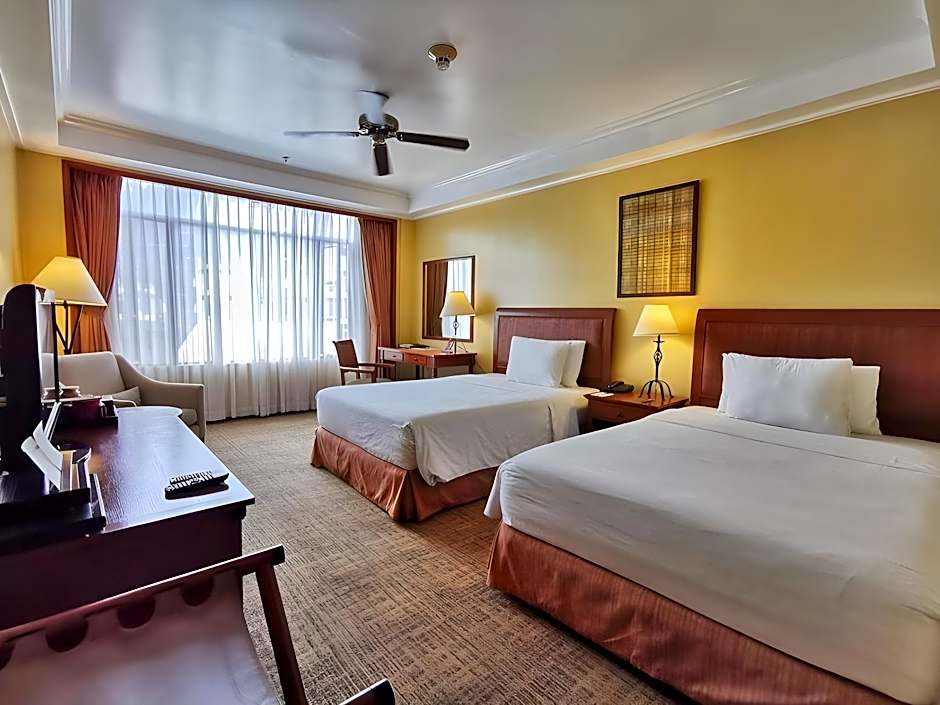 The Manor at Camp John Hay