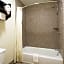 Three Rivers Executive Inn & Suites By OYO