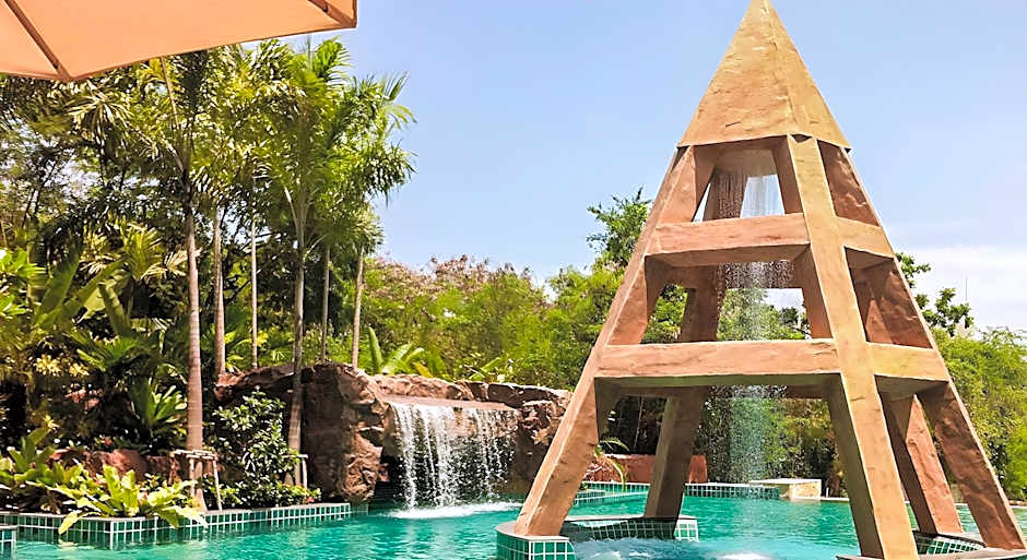 Club Royal Wongamat by Pattaya Sunny Rentals