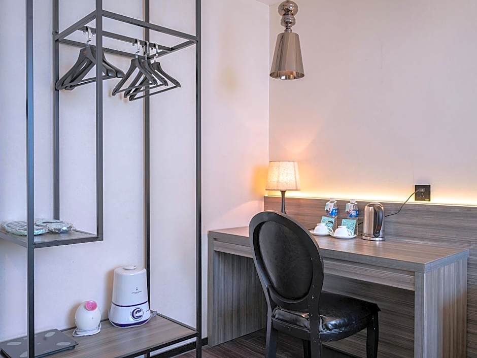 Xana Lite Hotel Taixing Gulou Wanda Wuyue Plaza